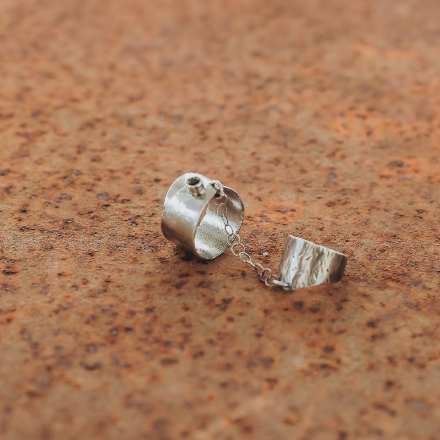 Diopside Faceted Chaing Ring