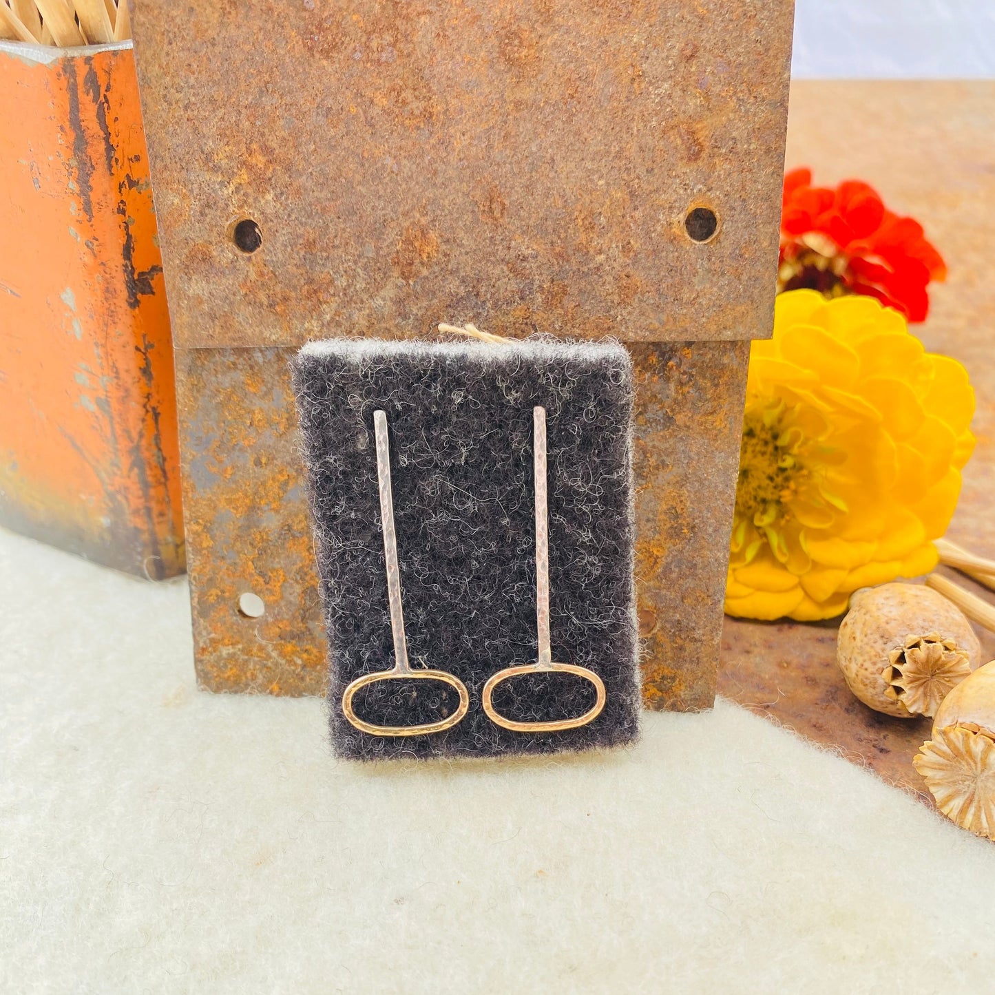 Post Earrings 14k Gold Circle