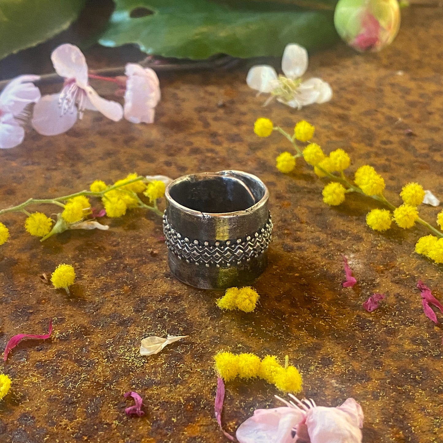 Hand Rolled Ring with Fancy Bezel Wire