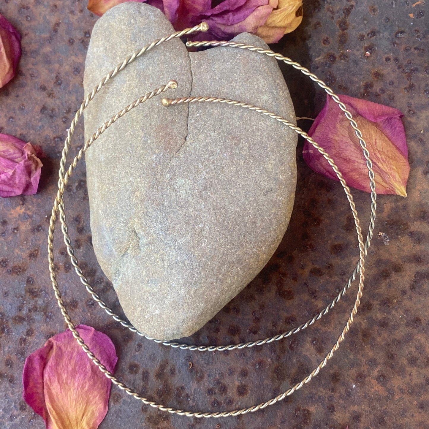 Choker Brass Twisted